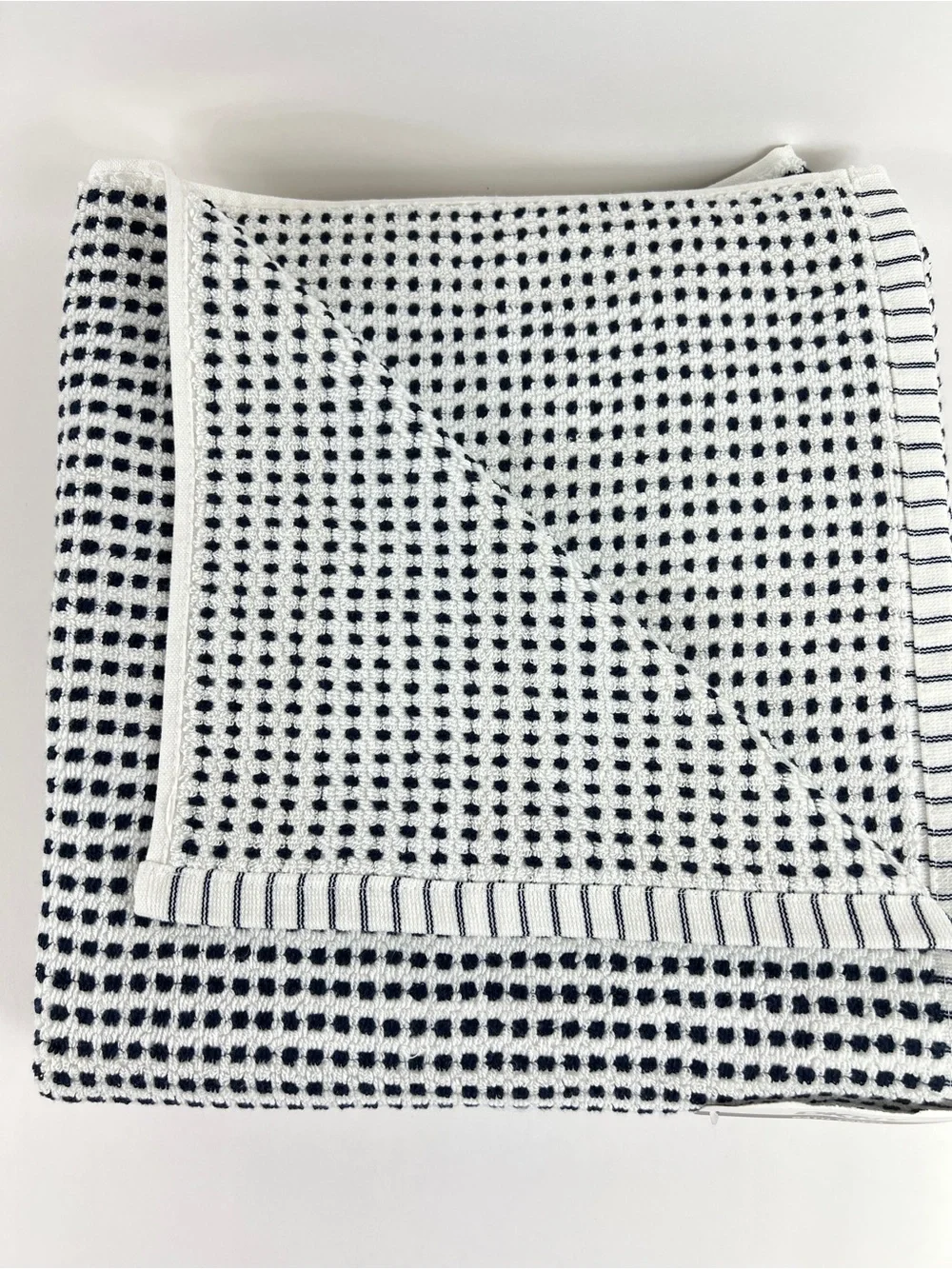 DKNY Bath Towel Set Black White Textured Dot 100% Cotton Super Soft 8 Pc NEW